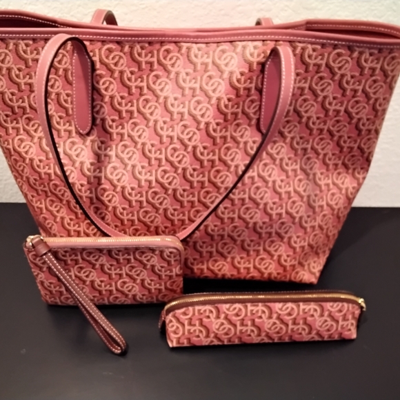 Coach Pink Signature Tote Bag - Picture 5 of 14